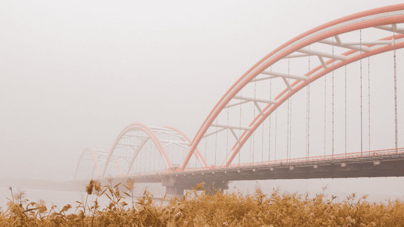 bridge in the mist, unrealistic goals