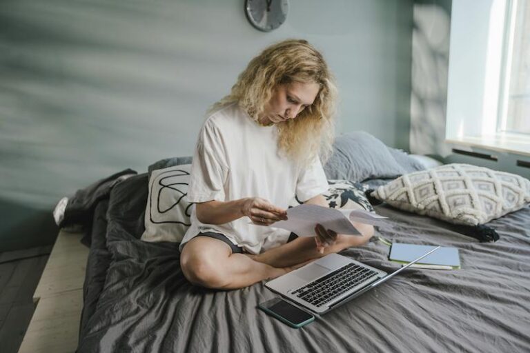 mindful journal prompts for the new year